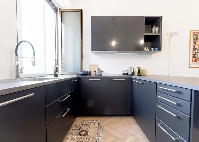 Luxury - Daverio 6 Lägenhet Milano