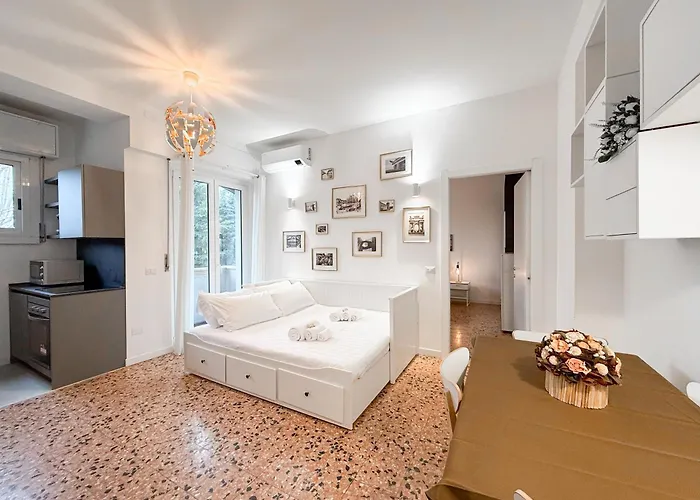 Free Park, 100m From San Siro, Derby Lägenhet Milano