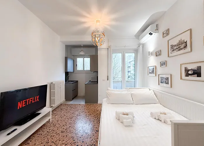 Free Park, 100m From San Siro, Derby *