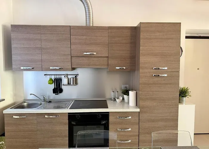 公寓 Pierina House A 4 Minuti Dalla Stazione *