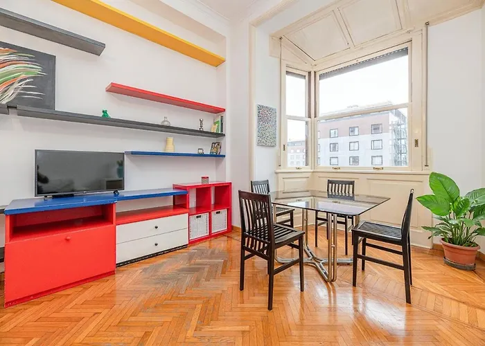 Mondrian Style House