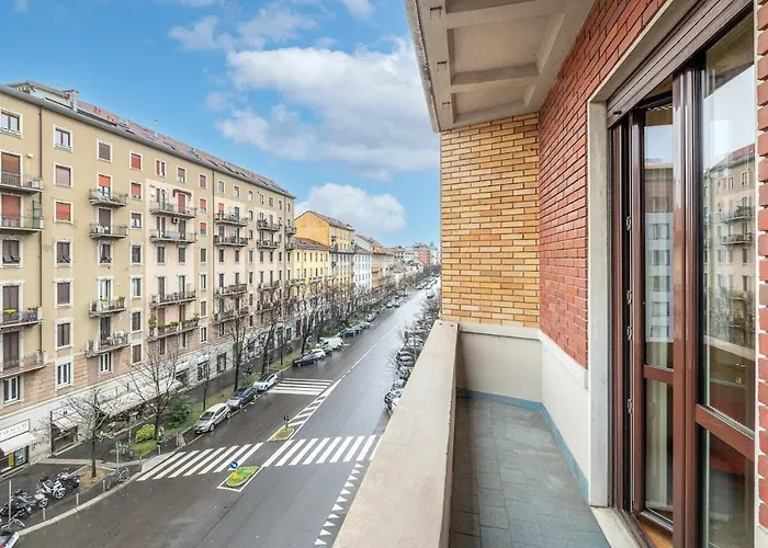 Mondrian Style House 米兰