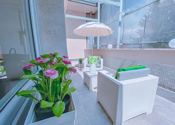 Am65 - 16 Min Duomo Terrazzo Parcheggio Milánó