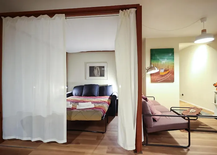 Апартаменты The Baldachin - Navigli Area