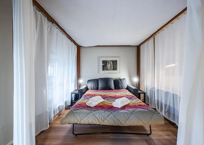 The Baldachin - Navigli Area Милан