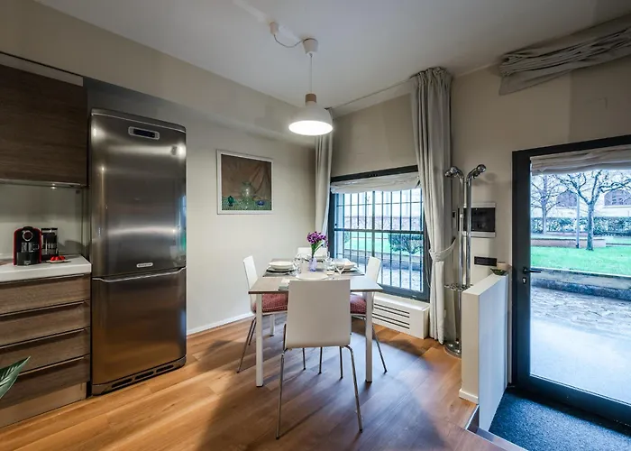 Апартаменты The Baldachin - Navigli Area