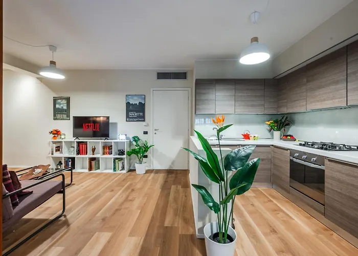 The Baldachin - Navigli Area