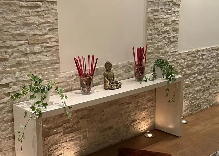 Spacious Three In Corso Vercelli, In The Center Апартаменты *