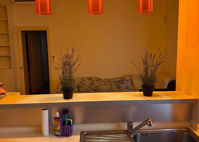 Spacious Three In Corso Vercelli, In The Center