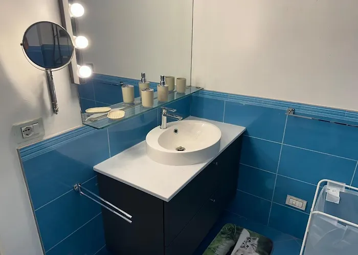 Spacious Three In Corso Vercelli, In The Center Апартаменты