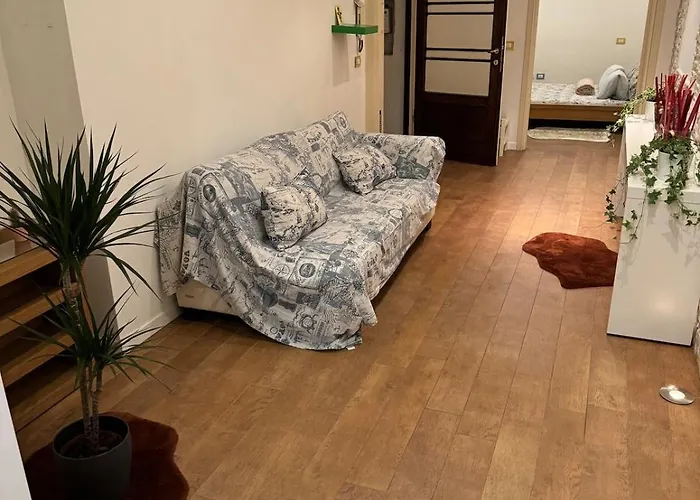 Апартаменты Spacious Three In Corso Vercelli, In The Center Милан