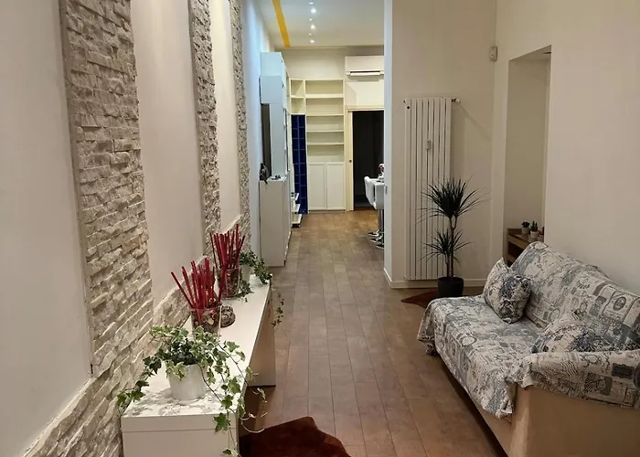 Spacious Three In Corso Vercelli, In The Center Апартаменты