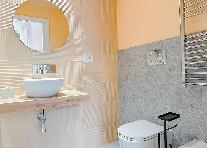 Sarpi - Chinatown - Con 5 * Milánó