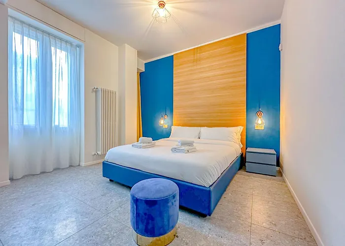 Sarpi - Chinatown - Con 5 Milánó