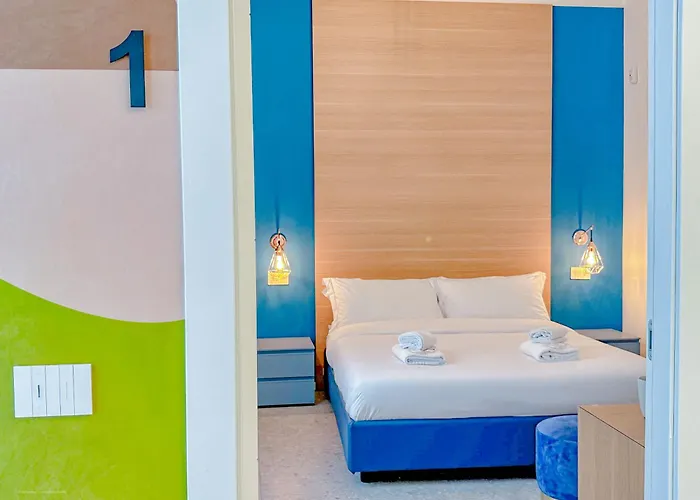 Sarpi - Chinatown - Con 5 * Milánó