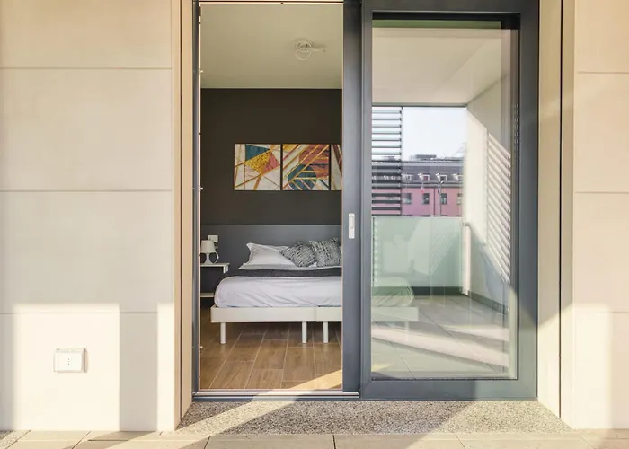 In Financial District 4 Pax Apartment *