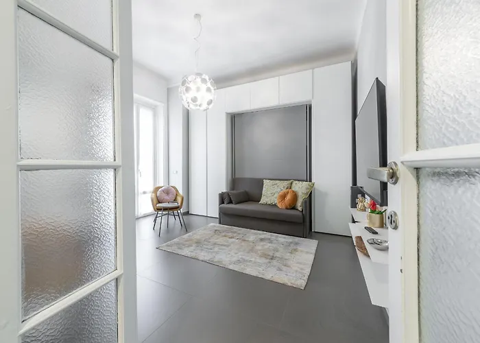 Monolocale Vicino Metro E Aeroporto Linate Διαμέρισμα *