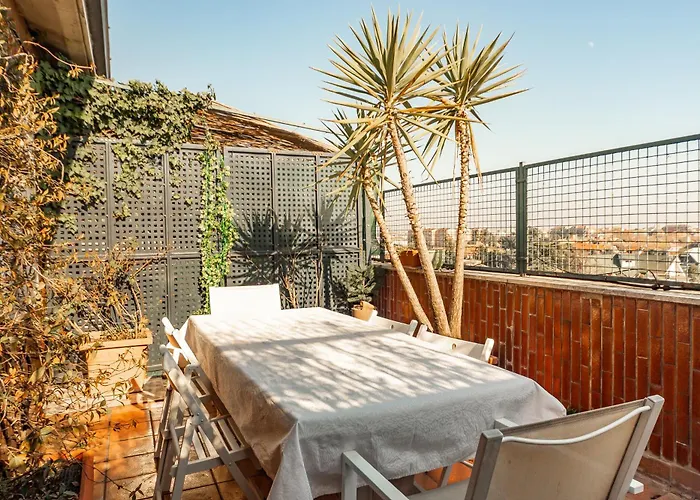 New Collection - With Terrace - Isola District Near Metro
