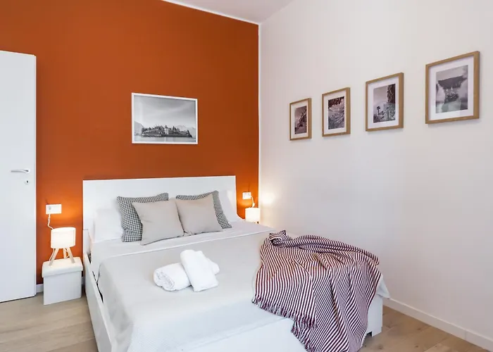 Апартаменты New Collection - With Terrace - Isola District Near Metro *