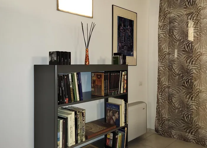Space Loft - Close To M5 Subway - Free Parking - Sky & Netflix Tv * Milano