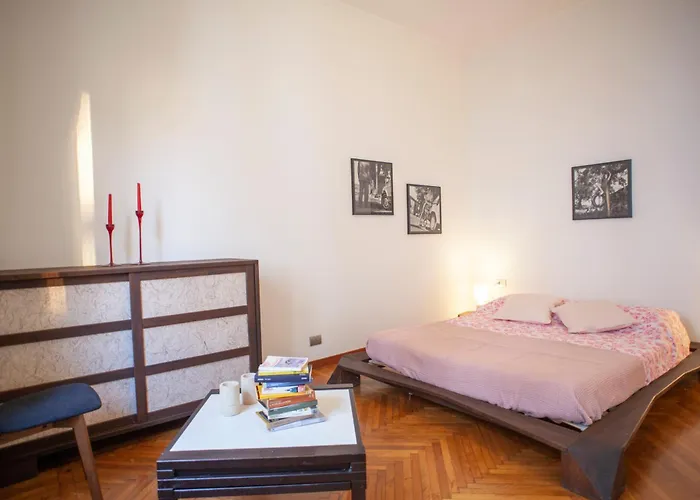 Appartamento Bright And Comfy In A Beautiful Contemporary Milano