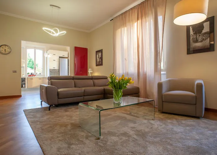 Bright And Comfy In A Beautiful Contemporary Appartamento Milano