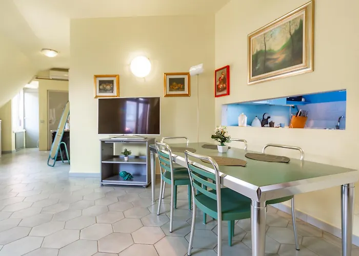 Repubblica-stazione Big House Skyline View 4 Pax Check In H24 Apartmán *