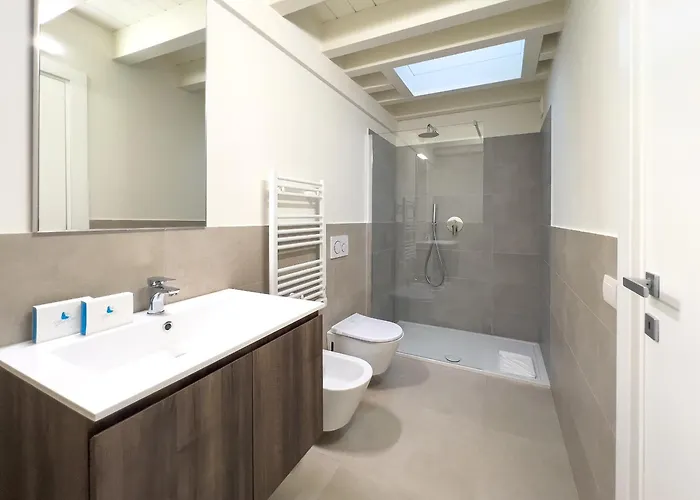 Bright With Terrace And Pool *