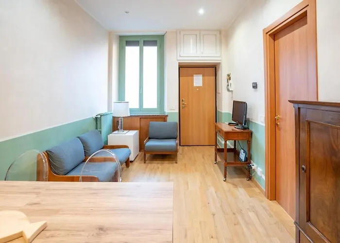 10 Min To Duomo New Chic Apt, 20 Min To Linate Апартаменты