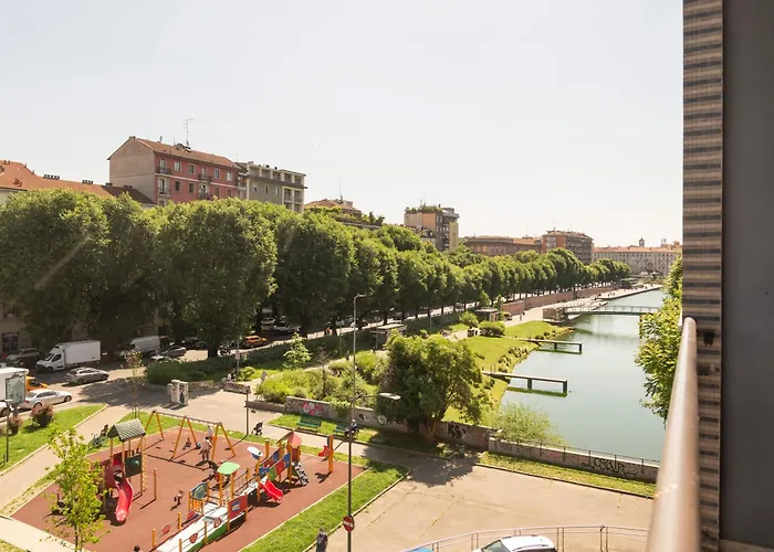 Apartmán Navigli Harmony Flat, Beautiful & Bright Apartment, 3 Bdr *