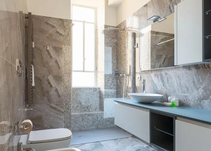 Navigli Harmony Flat, Beautiful & Bright Apartment, 3 Bdr *