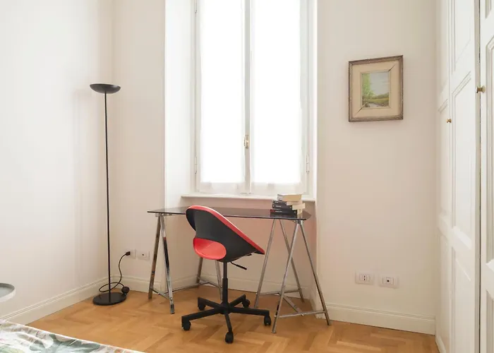 Navigli Harmony Flat, Beautiful & Bright Apartment, 3 Bdr Mediolan