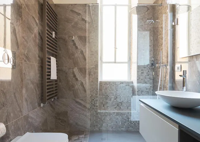Navigli Harmony Flat, Beautiful & Bright Apartment, 3 Bdr * Mediolan