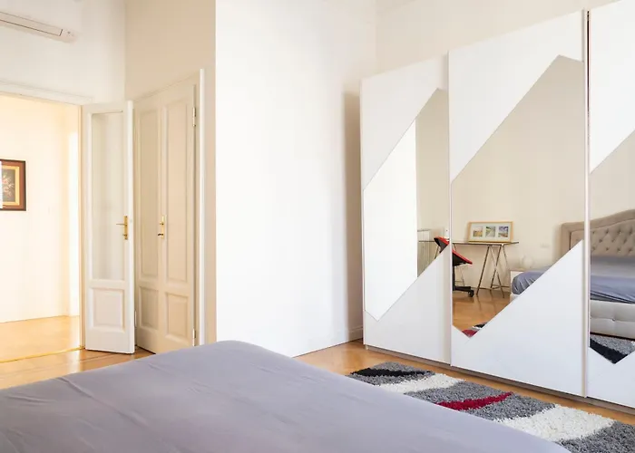 Apartmán Navigli Harmony Flat, Beautiful & Bright Apartment, 3 Bdr *