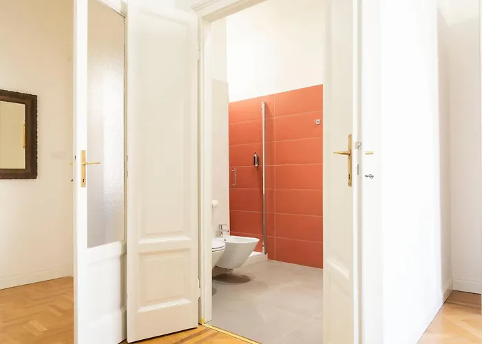 Navigli Harmony Flat, Beautiful & Bright Apartment, 3 Bdr Apartament Mediolan