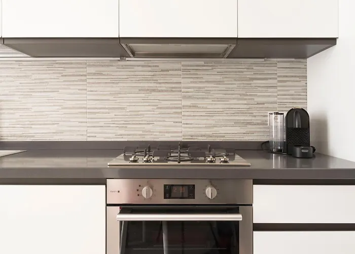 Navigli Harmony Flat, Beautiful & Bright Apartment, 3 Bdr * Milán