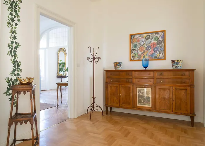 Apartmán Navigli Harmony Flat, Beautiful & Bright Apartment, 3 Bdr Milán