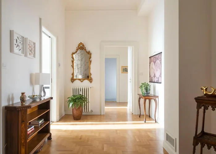 Navigli Harmony Flat, Beautiful & Bright Apartment, 3 Bdr Milão