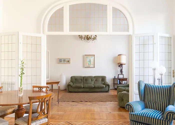 Navigli Harmony Flat, Beautiful & Bright Apartment, 3 Bdr Milão