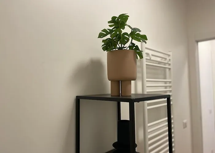 Eleganza Milanese Near Duomo & Metro * ميلان