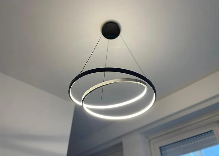 Eleganza Milanese Near Duomo & Metro