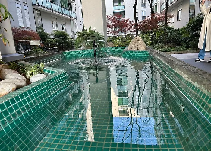 Eleganza Milanese Near Duomo & Metro شقة *