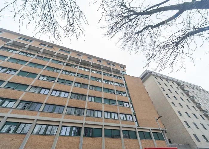 Charming & Bright Near Milan's Fashion District 4*