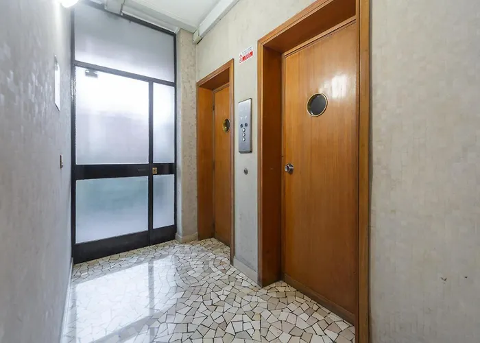 Charming & Bright Near Milan's Fashion District Apartmanhotel Milánó