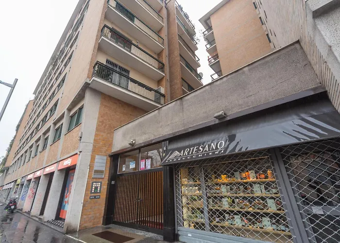 Charming & Bright Near Milan's Fashion District