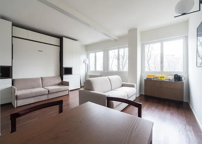 Charming & Bright Near Milan's Fashion District