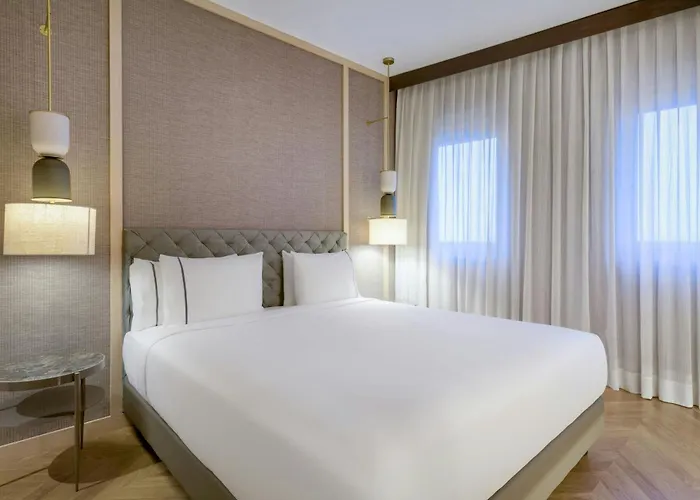 Ac By Marriott Отель 4*