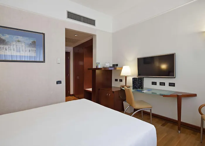 Otel Nh Machiavelli Milano