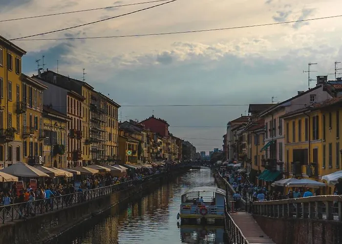 Wownavigli Apartment-sofa Bed Metro M4 Tram 2 아파트