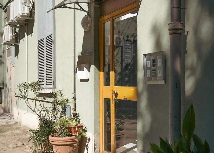 Wownavigli Apartment-sofa Bed Metro M4 Tram 2 아파트